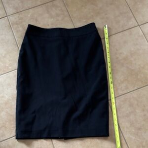 Elegant Women's Skirt